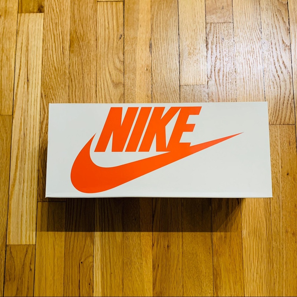 NWT Stussy x Nike Benassi Red Slides - Picture 15 of 15